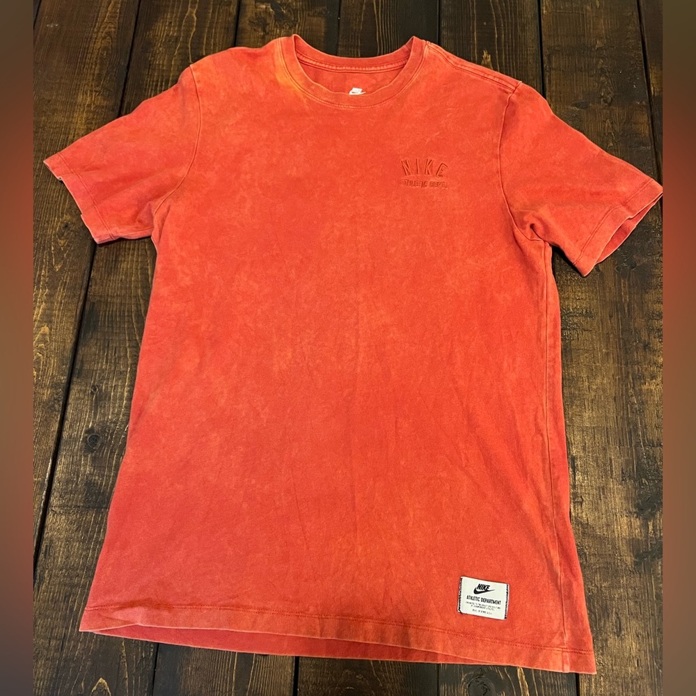 Nike Athletic Dept Red T-shirt Men’s Medium